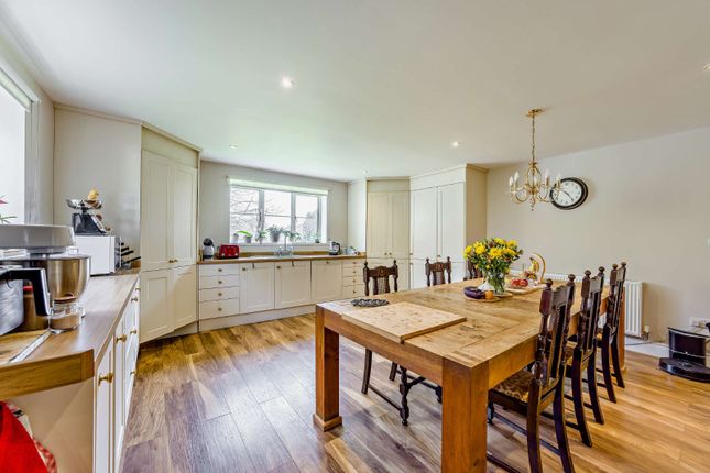 Long Court Farm,, Brocks Green, Newbury photo 4