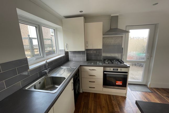 21 Bwlch Crescent, Neath photo 5
