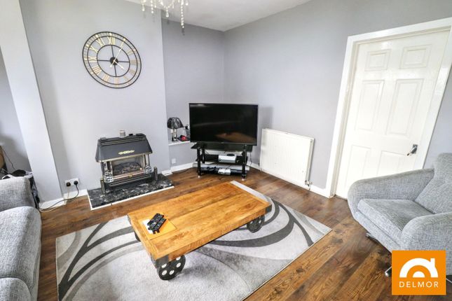 19, Montgomery Drive, Leven photo 4