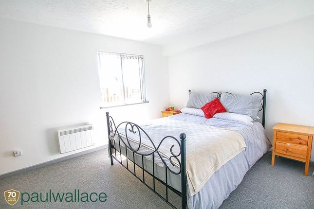 16, Guinevere Gardens, Waltham Cross photo 5