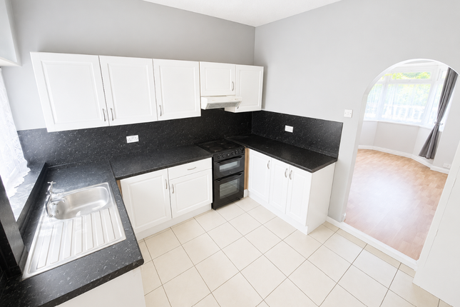 10 Frodsham Street, Hull photo 4