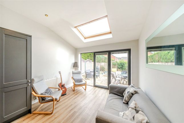 2, Cliffe Terrace, Wakefield photo 3