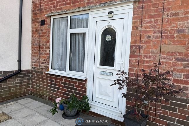 Mansfield Road, Hasland, Chesterfield photo 3