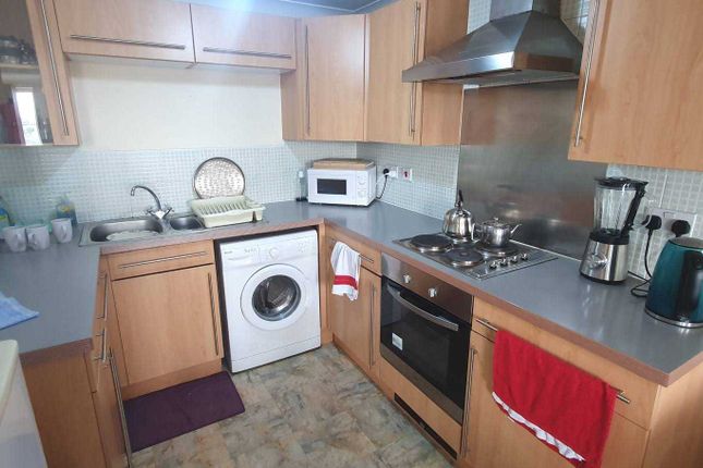 Flat for sale in Cwrt Coles, Cardiff