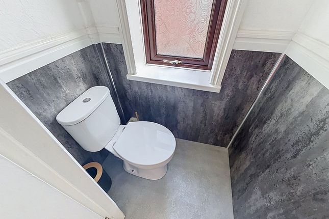 323 Leek Road, Stoke-on-Trent photo 5