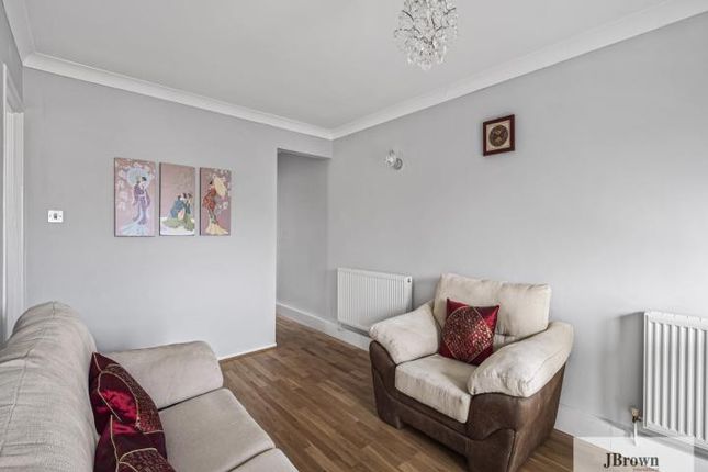 Thumbnail Flat to rent in South Norwood, London