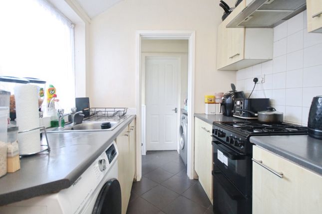 34, Coleby Street, Lincoln photo 2