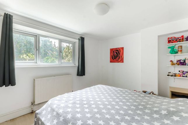 Thumbnail Flat to rent in Palace Road, Tulse Hill, London