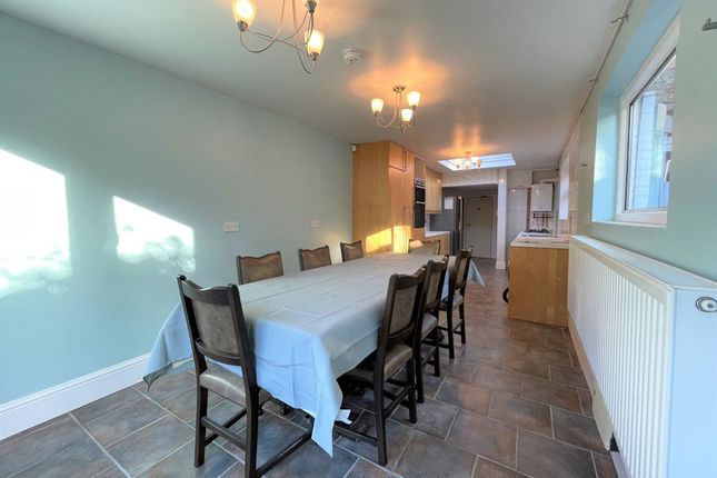Room 2 10, St Augustines Road, Cambridgeshired photo 4