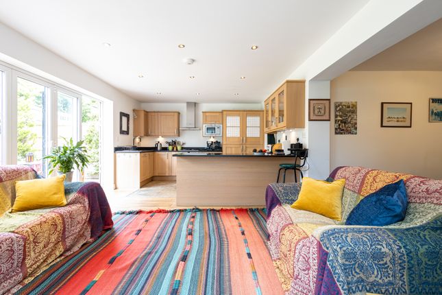 18, Gaddum Road, Altrincham photo 4