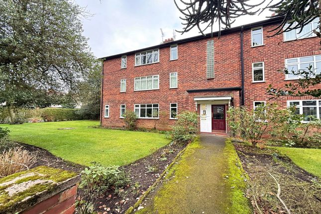 2-bed flat on Flat 1, 1 Harboro Grove, Sale, £230,000