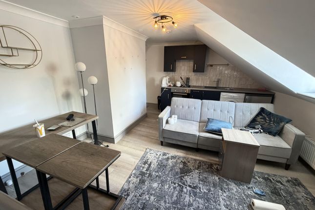 15, Zinzan Street, Reading photo 4