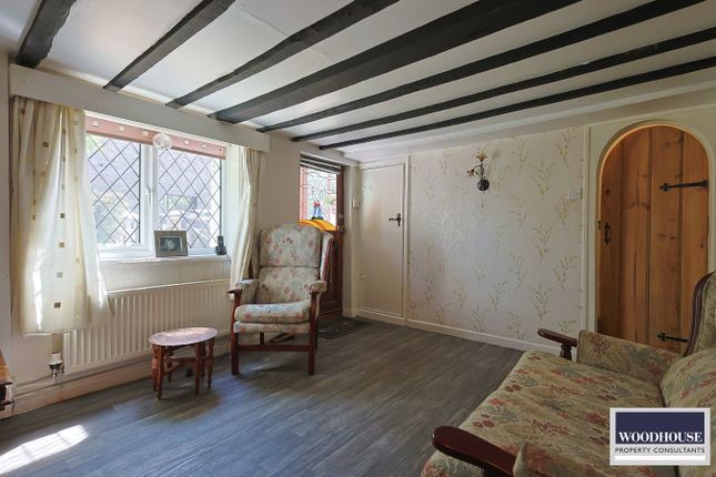 206, Windmill Lane, Cheshunt photo 3