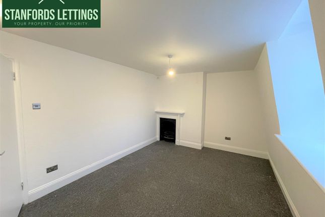 Flat 4, 22, Clarence Square, Brighton photo 2