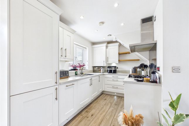 9, Dorset Square, Manningtree photo 4