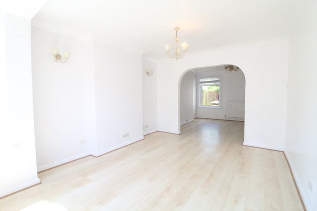 35, Roundwood Road, Ipswich photo 3