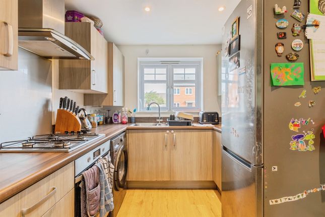 7, Nutfield Lane, Warwick photo 3