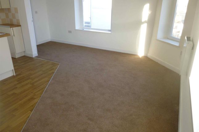 Flat 4, 189, Court Road, Barry photo 3