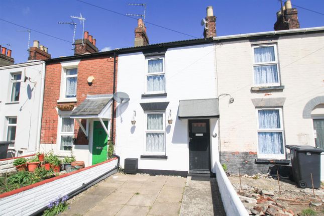 Terraced house to rent in Jury Street, Great Yarmouth