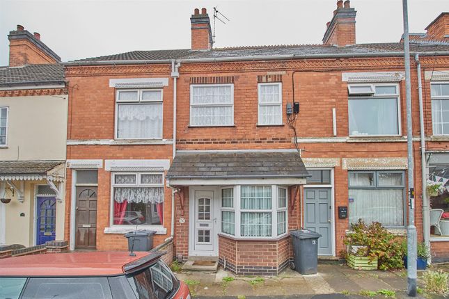 Terraced house for sale in The Lawns, Hinckley