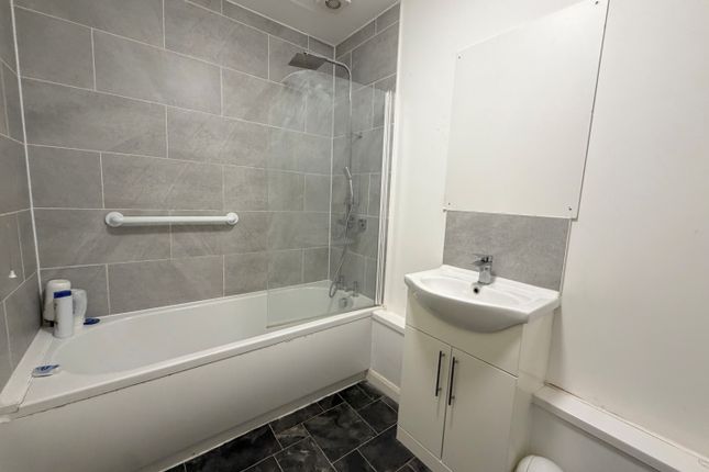 Flat 6, Derby photo 3