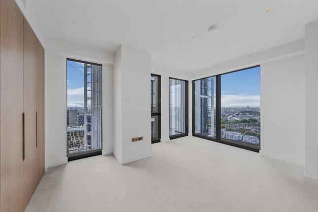 1-bed flat on 1, Nine Elms Lane, London, £1,118,000