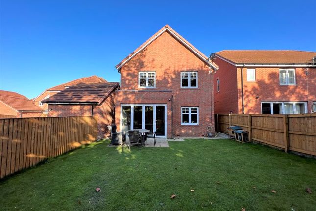 Thumbnail Detached house for sale in Ilberts Way, Pontefract