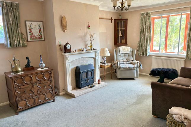 26, Barley Meadow, Halesworth photo 3