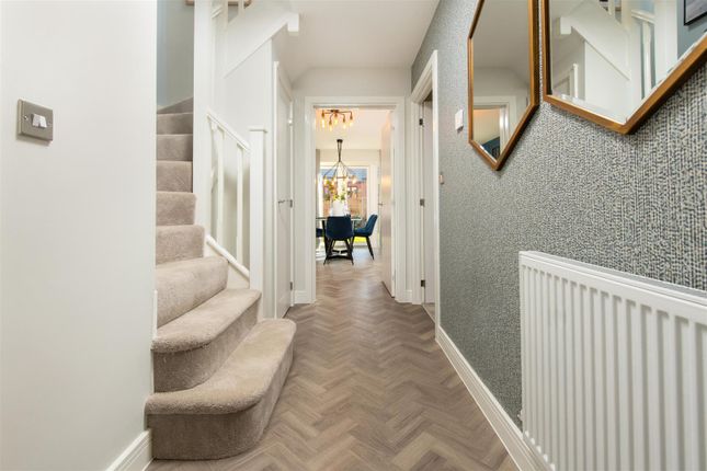 2, Chamomile Way, Daventry photo 5