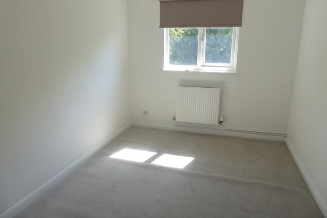 Flat to rent in Scarlatti Road, Basingstoke