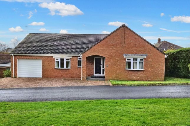 Thumbnail Bungalow for sale in Linden Grove, Consett