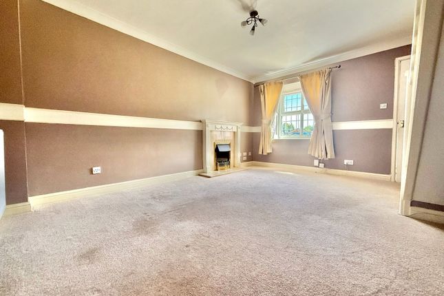 15, Strathern Drive, Coseley photo 3