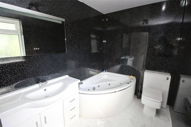 27, Woodlands Terrace, Doncaster photo 4