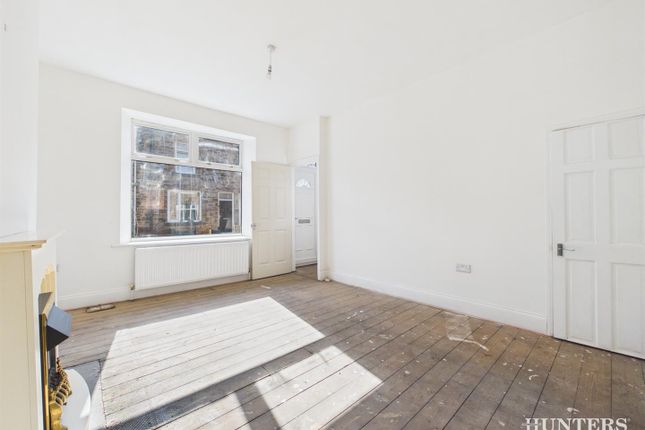 29, Henley Gardens, Consett photo 2
