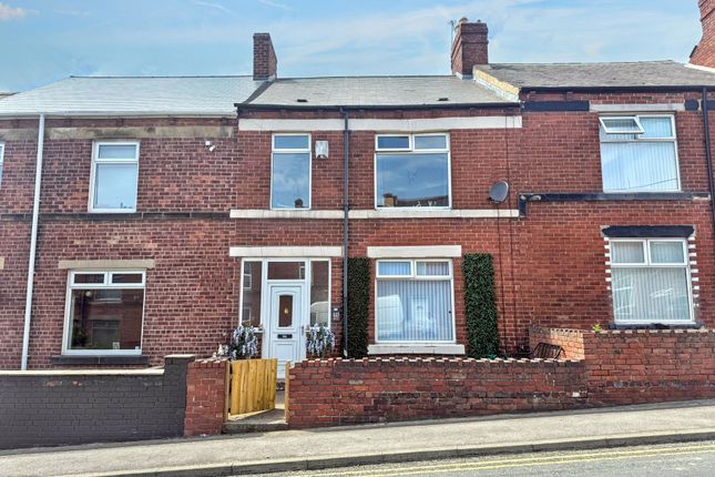 3-bed house on 125, Park Road, Stanley, £60,000