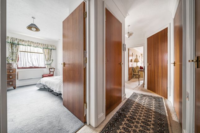 Flat for sale in Victoria Court, Henley-On-Thames, Oxfordshire