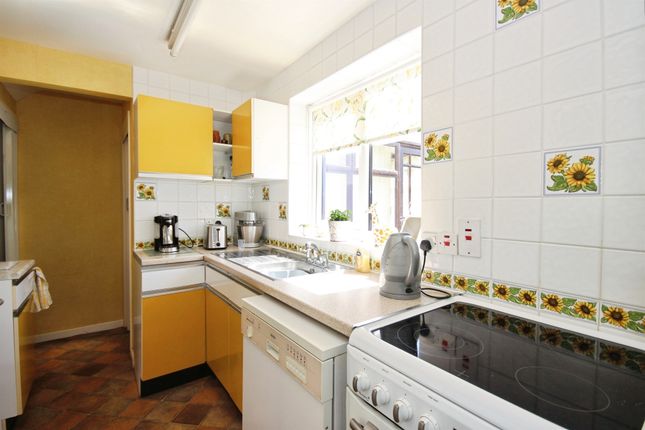 39, Kingsley Road, Leamington Spa photo 4