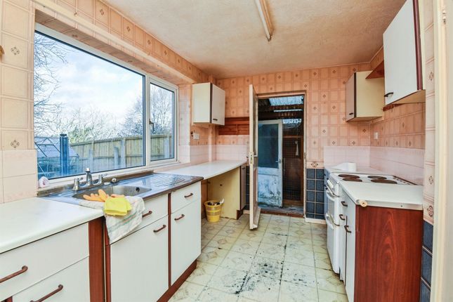 47, Victoria Park, Devizes photo 4