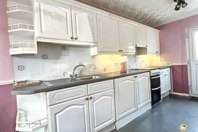 Milton Crescent, Wakefield photo 4