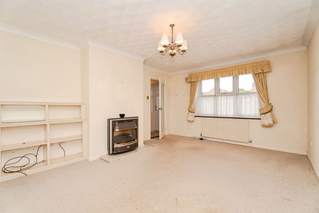 4, Woodfield Road, HOLT photo 3