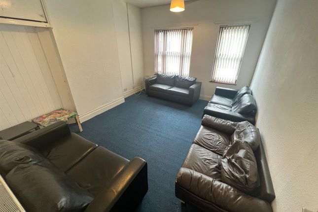 Room to rent in Melbourne Road, Earlsdon, Coventry