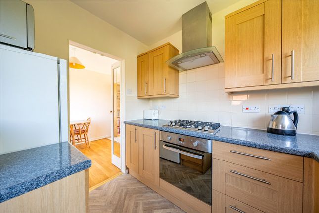 72, Primley Park Lane, West Yorkshire photo 3