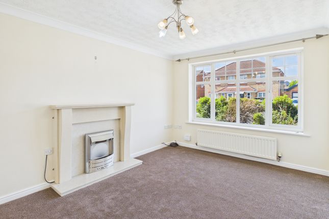 10, Watermeadow Grove, Stoke-on-Trent photo 2