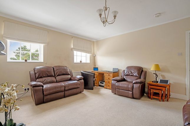 Flat for sale in Clarendon Square, Leamington Spa, Warwickshire