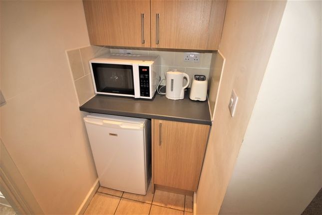 Studio 2, 146, Albion Street, Swindon photo 2
