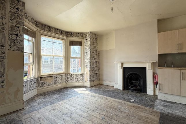 16, St. James Road, Hereford photo 2