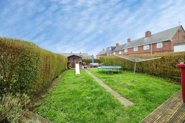 48, St. Leonards Place, Derbyshire photo 3