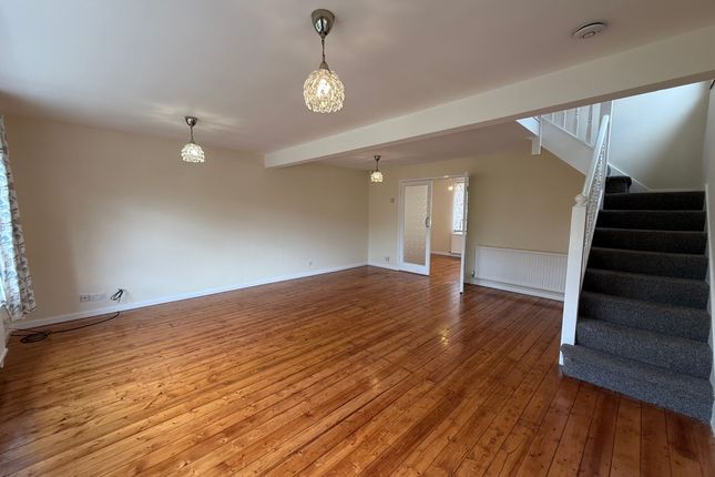 65 South Grove, Sale photo 2