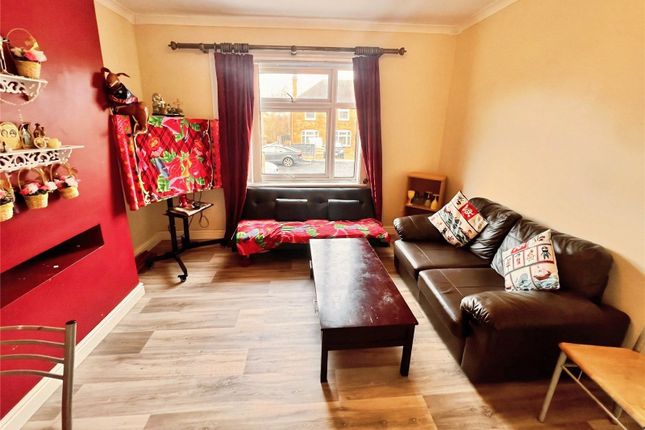 22, Bladon Street, Staffordshire photo 3