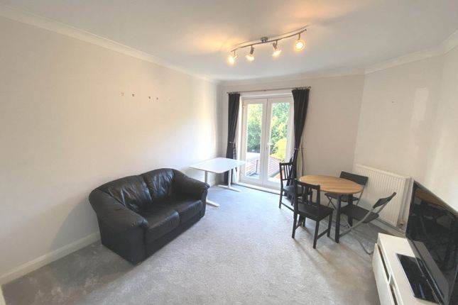 3a, Langley Park, London photo 3